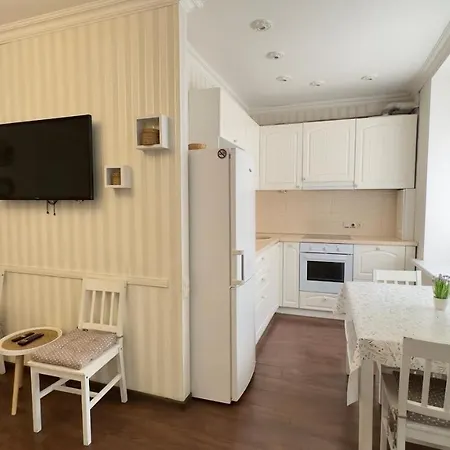Apartment In The Centre Of City Dnipro Exterior photo