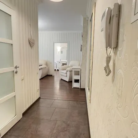 Apartment In The Centre Of City Dnipro Exterior photo