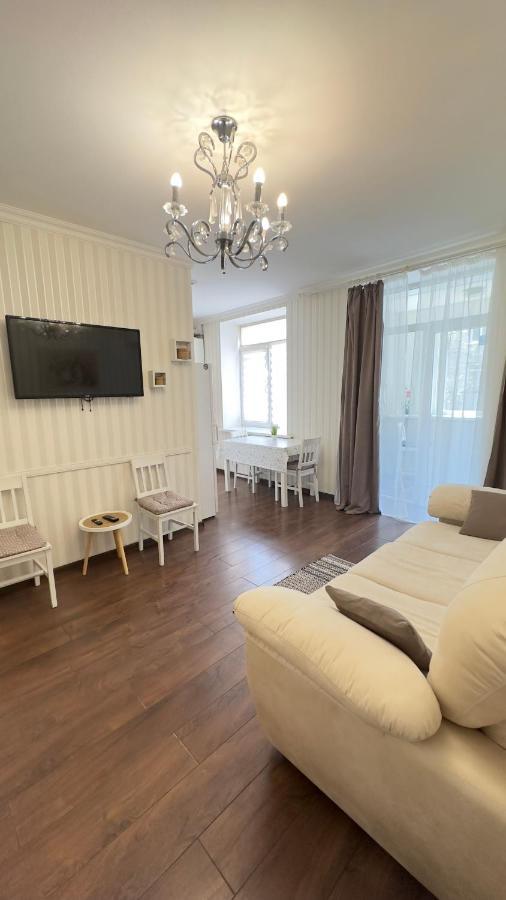 Apartment In The Centre Of City